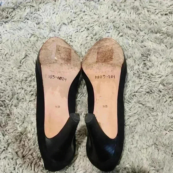 COPY - Cole Haan Black Suede Patent Platform Pumps - Picture 3 of 4